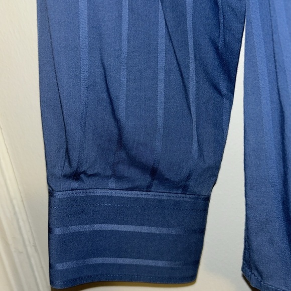 John Henry | Modern Fit | Navy Blue | long sleeve button down dress shirt Size L - Picture 3 of 9